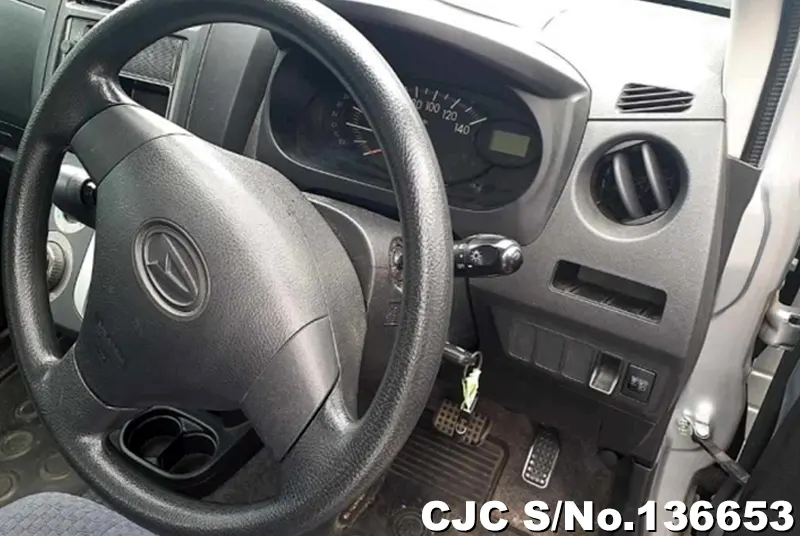 Daihatsu Mira in Silver for Sale Image 8