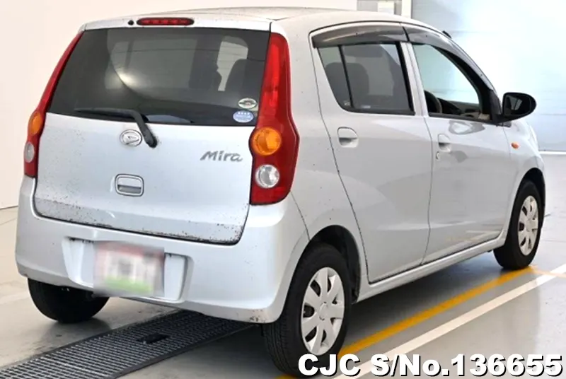 Daihatsu Mira in Silver for Sale Image 2