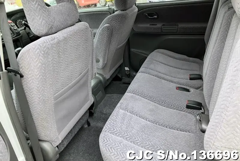 Suzuki Escudo in White for Sale Image 12