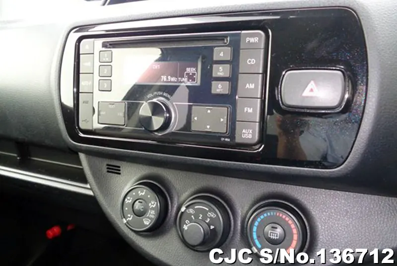 Toyota Vitz in Black for Sale Image 14