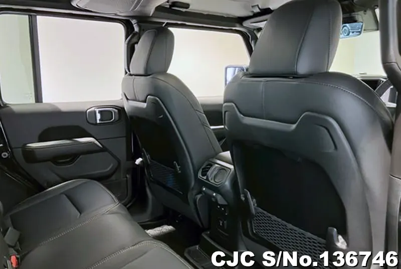 Chrysler Jeep Wrangler in Black for Sale Image 9
