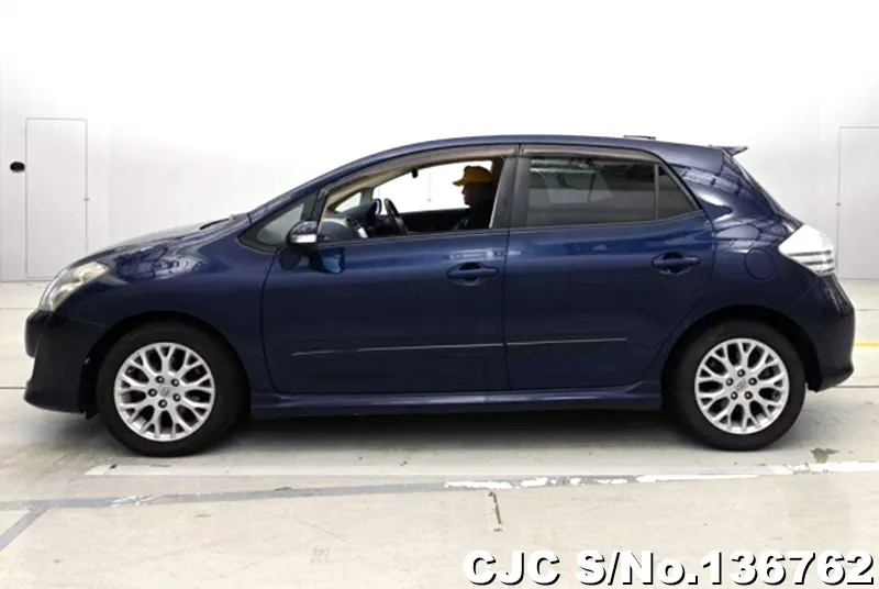 Toyota Blade in Blue for Sale Image 6