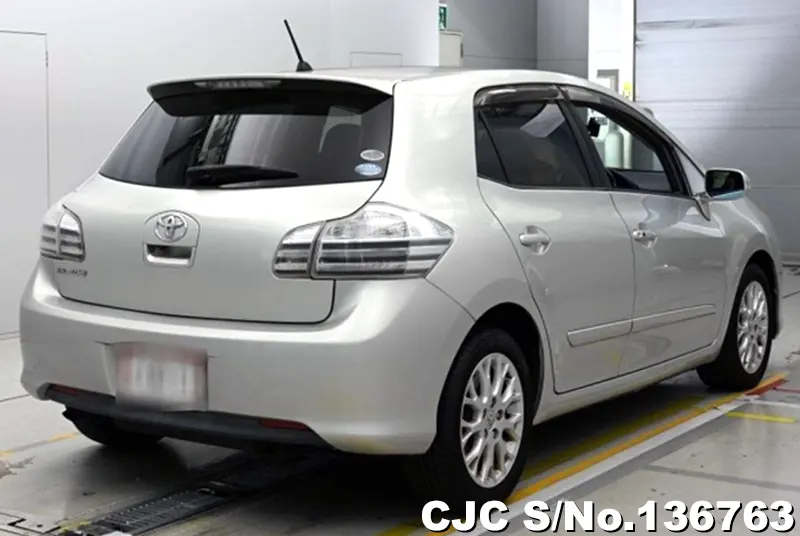 Toyota Blade in Silver for Sale Image 2