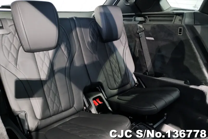 BMW X5 in White for Sale Image 11