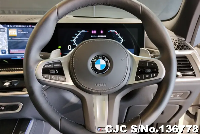BMW X5 in White for Sale Image 12