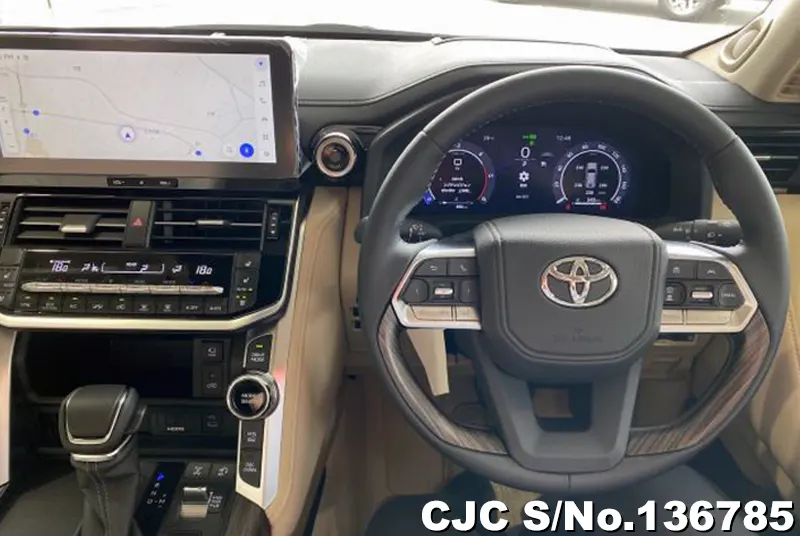 Toyota Land Cruiser in Pearl for Sale Image 9