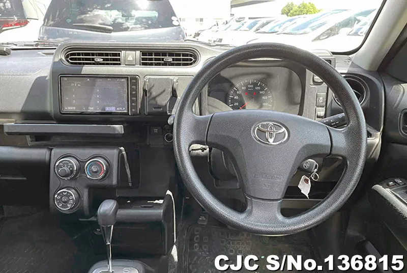 Toyota Probox in Silver for Sale Image 9