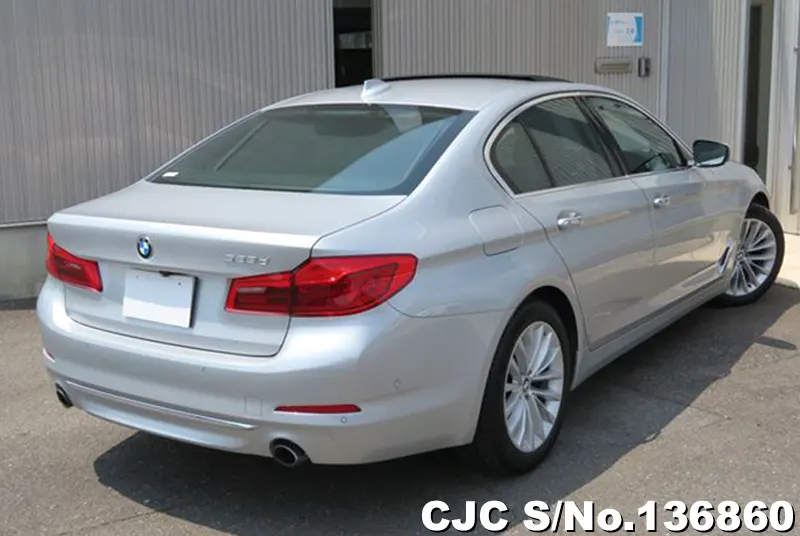 BMW 5 Series in Silver for Sale Image 1