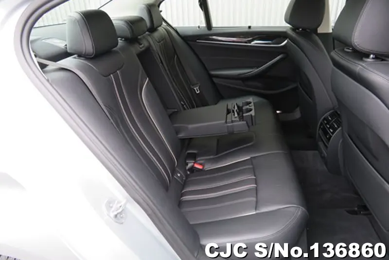 BMW 5 Series in Silver for Sale Image 13