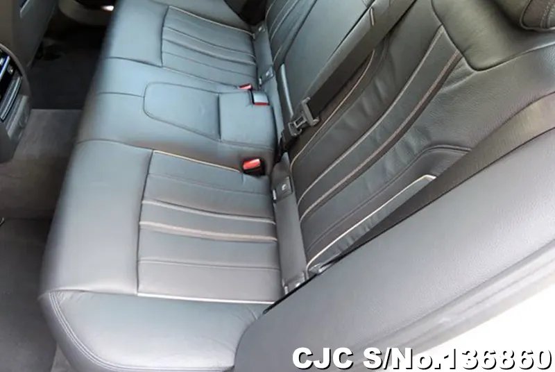 BMW 5 Series in Silver for Sale Image 14