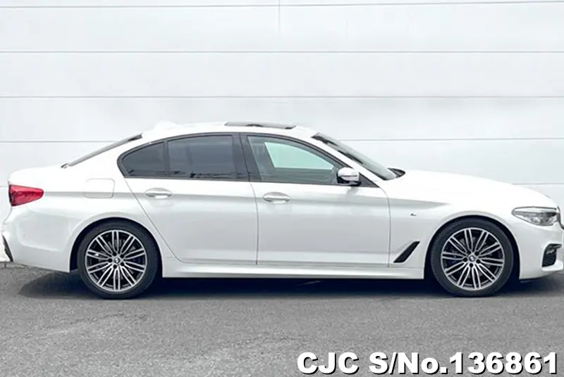 BMW 5 Series in White for Sale Image 5