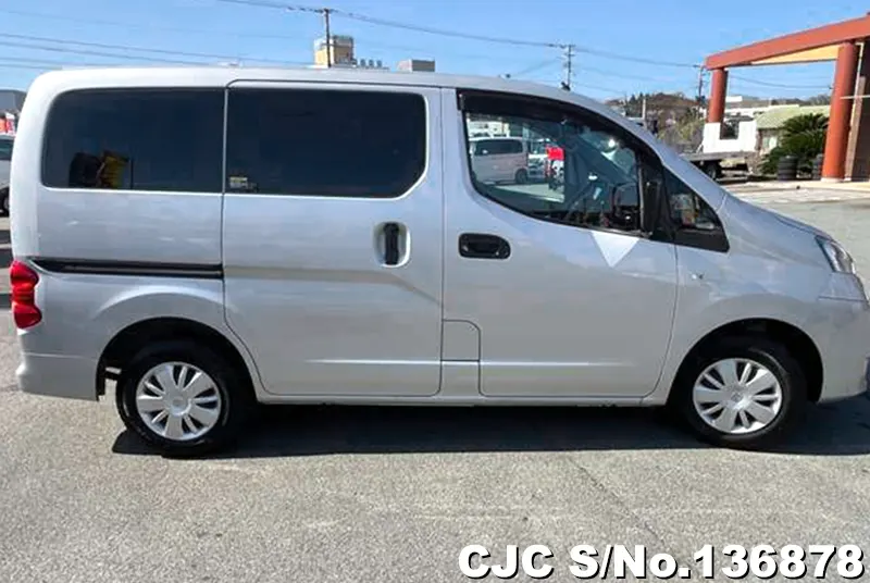 Nissan NV200 in Silver for Sale Image 6