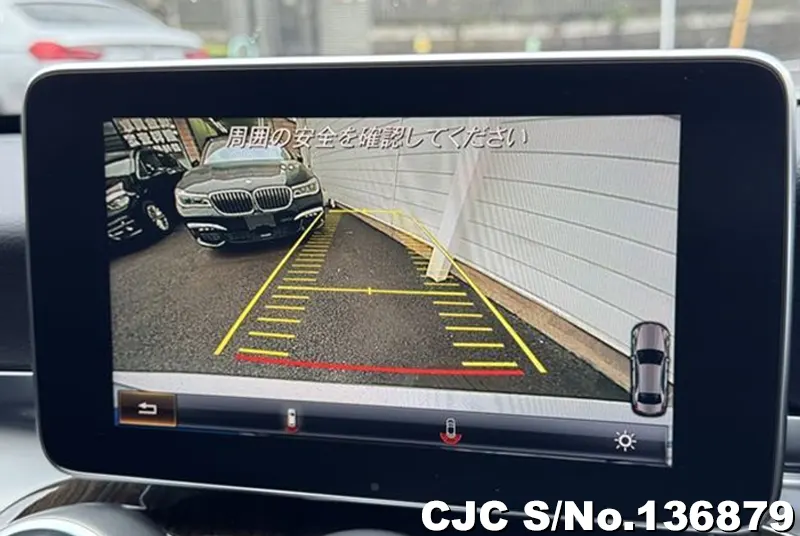 Mercedes Benz C Class in Silver for Sale Image 11