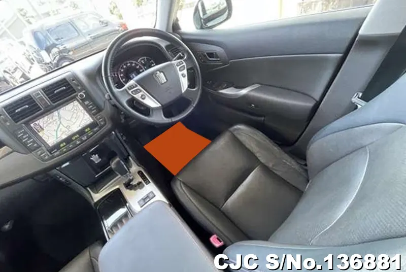 Toyota Crown in Black for Sale Image 11