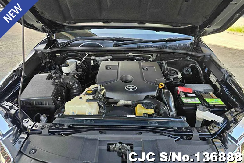 Toyota Fortuner in Black for Sale Image 14
