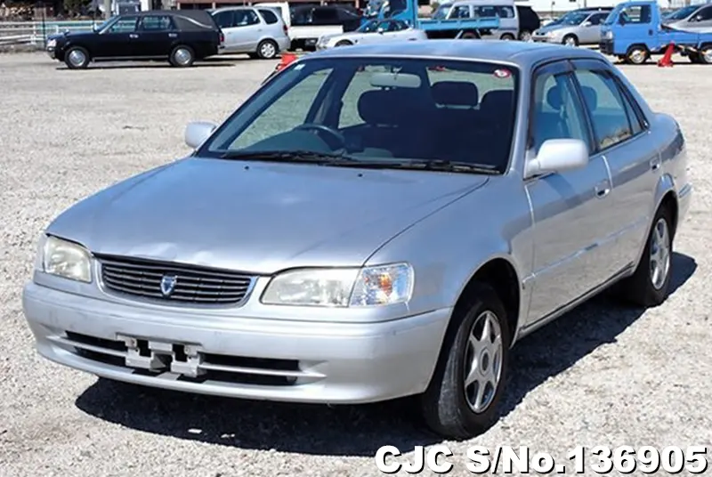 Toyota Corolla in Silver for Sale Image 3