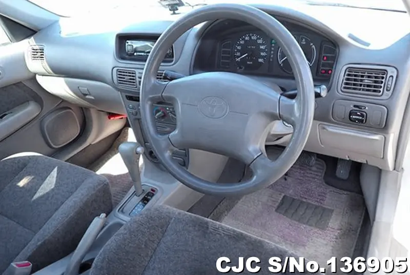 Toyota Corolla in Silver for Sale Image 11