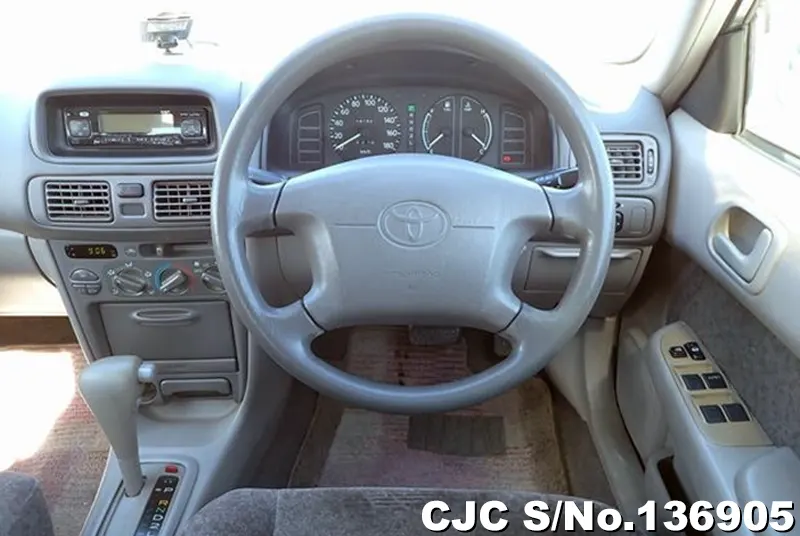 Toyota Corolla in Silver for Sale Image 12