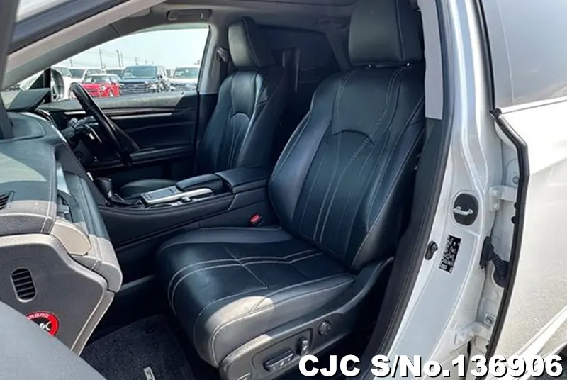 Lexus RX 300 in Pearl for Sale Image 11