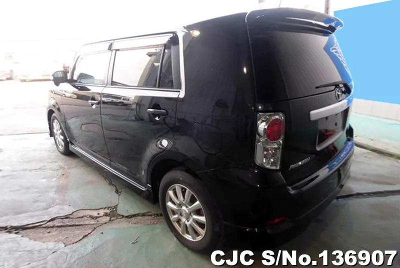Toyota Corolla Rumion in Black for Sale Image 1