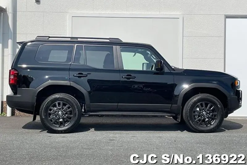 Toyota Land Cruiser 250 in Black for Sale Image 5