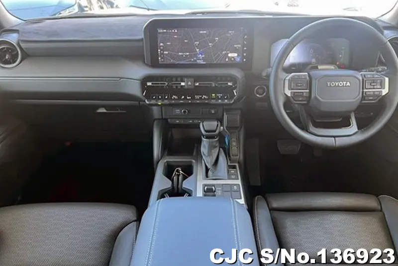 Toyota Land Cruiser 250 in Pearl for Sale Image 5