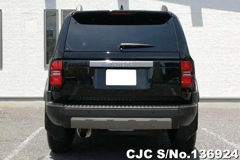 Toyota Land Cruiser 250 in Black for Sale Image 5