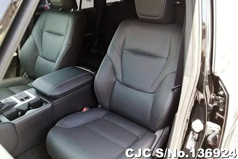 Toyota Land Cruiser 250 in Black for Sale Image 11