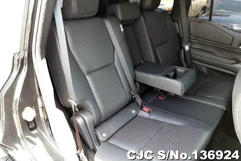 Toyota Land Cruiser 250 in Black for Sale Image 12