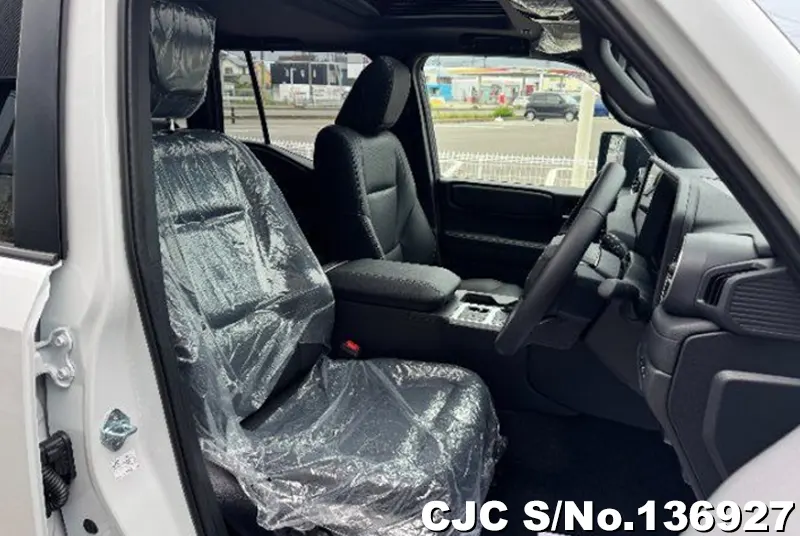 Toyota Land Cruiser 250 in Pearl for Sale Image 6