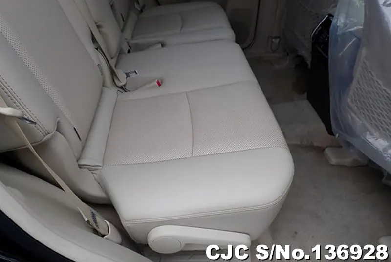 Toyota Land Cruiser Prado in Black for Sale Image 21