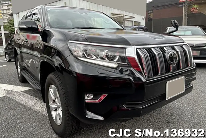 Toyota / Land Cruiser Prado 2023