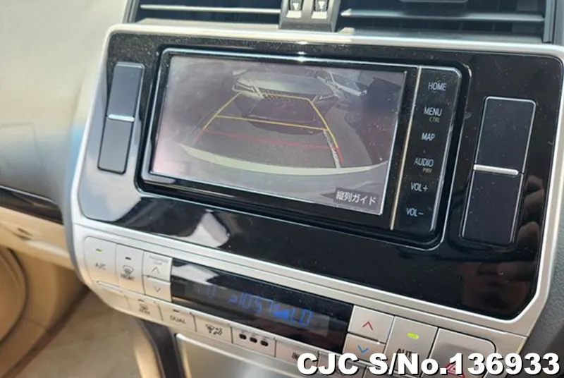 Toyota Land Cruiser Prado in Pearl for Sale Image 10