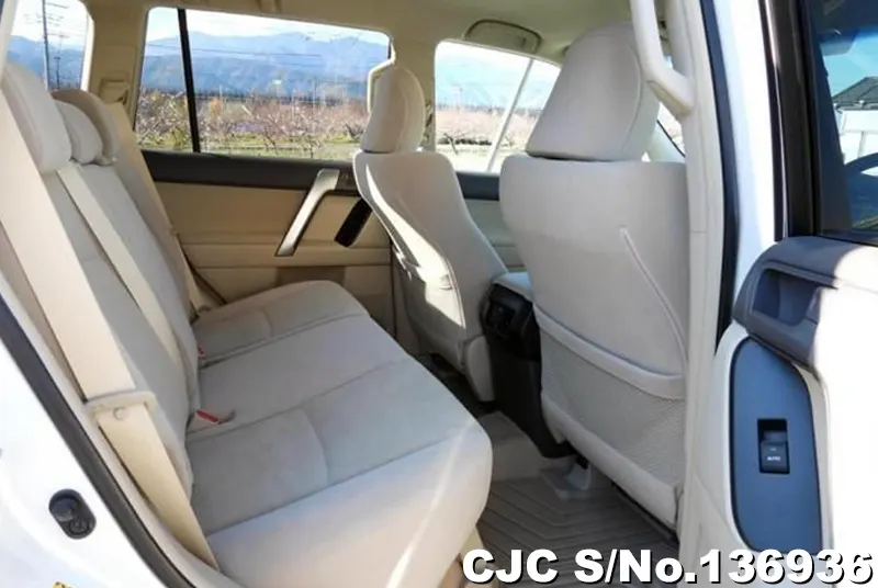 Toyota Land Cruiser Prado in Pearl for Sale Image 10