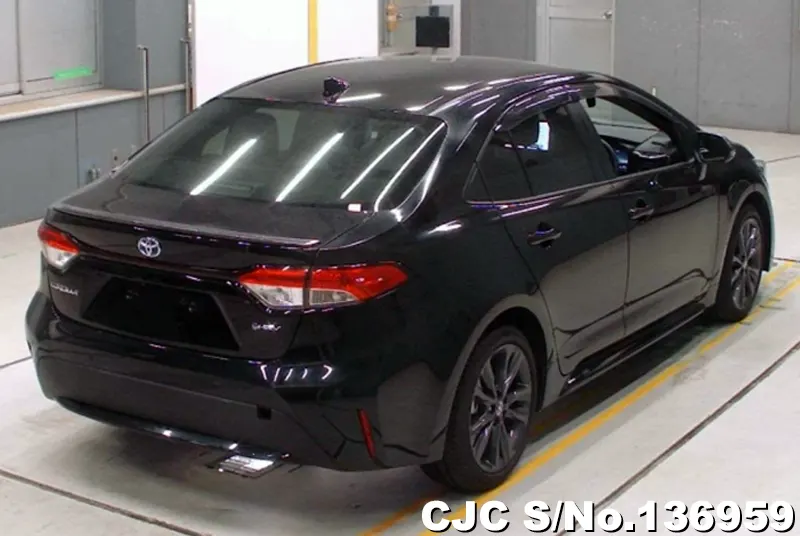 Toyota Corolla in Black for Sale Image 2