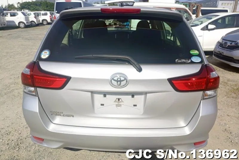Toyota Corolla Fielder in Silver for Sale Image 4