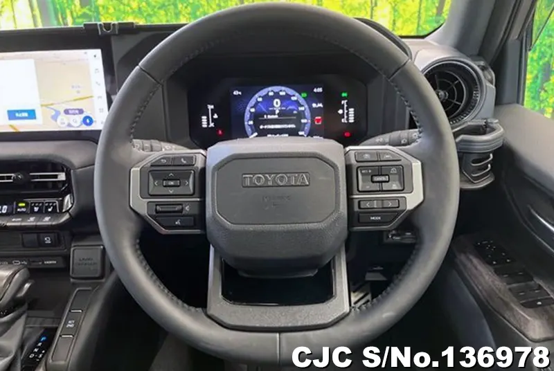 Toyota Land Cruiser 250 in Gray for Sale Image 5