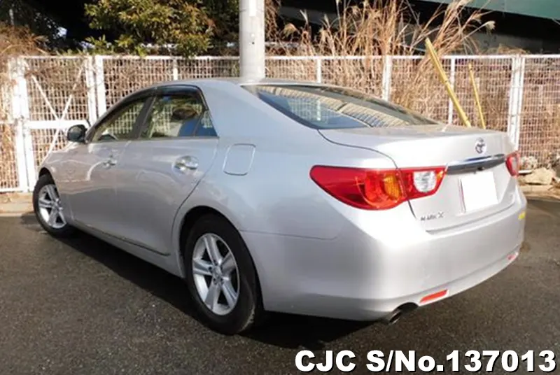 Toyota Mark X in Silver for Sale Image 1