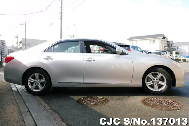 Toyota Mark X in Silver for Sale Image 6