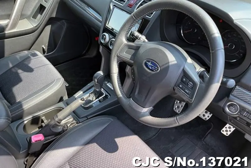Subaru Forester in White for Sale Image 8
