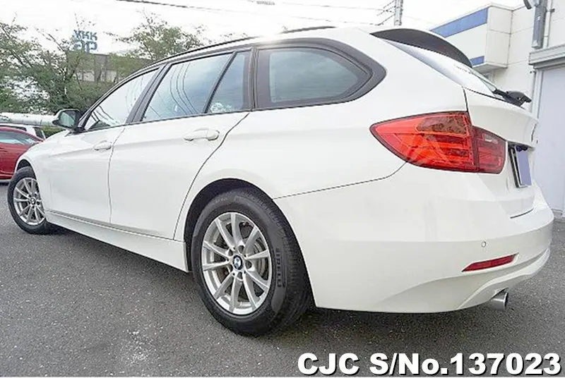 BMW 3 Series in White for Sale Image 1