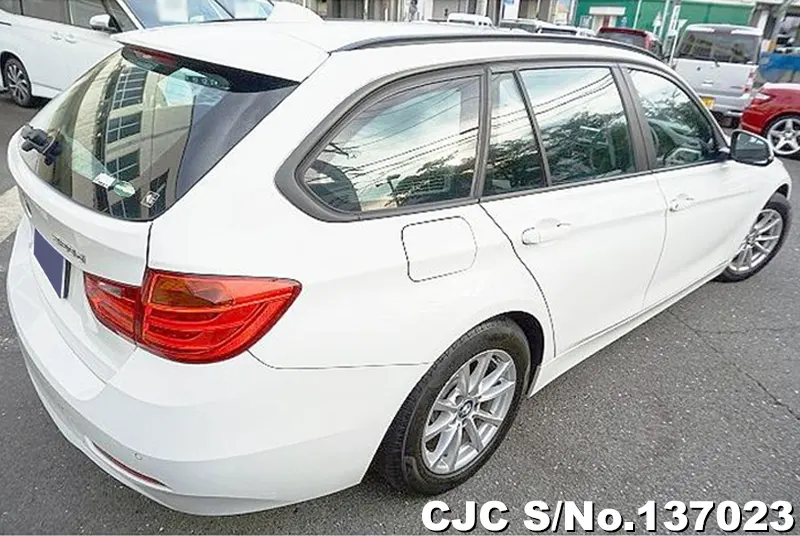 BMW 3 Series in White for Sale Image 2