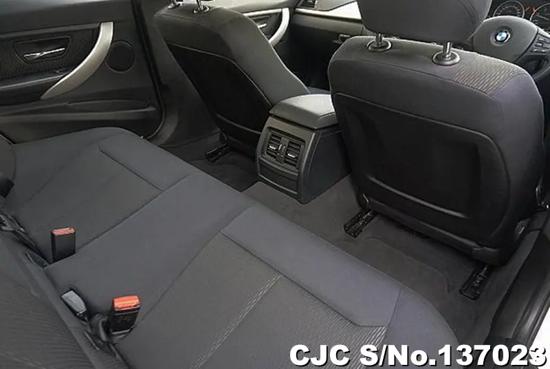 BMW 3 Series in White for Sale Image 19