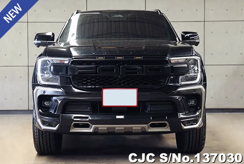 Ford Everest in Black for Sale Image 2