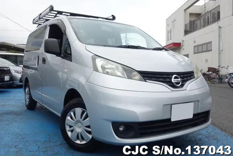 Nissan / NV200 2019