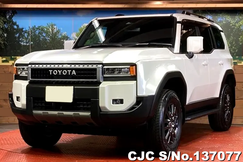 Toyota Land Cruiser 250 in Pearl for Sale Image 3