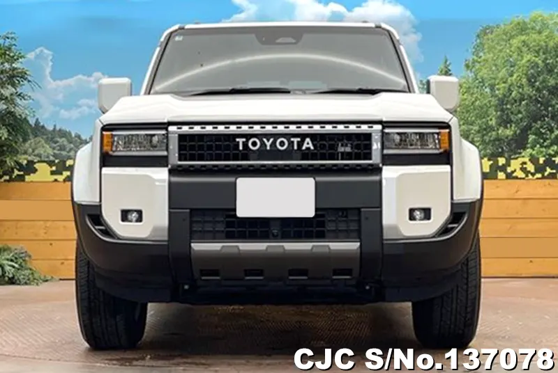 Toyota Land Cruiser 250 in Pearl for Sale Image 4