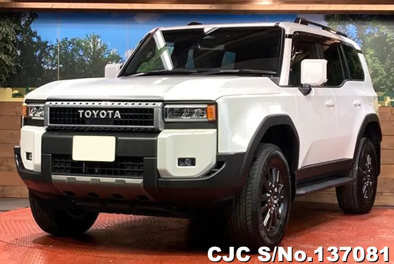 Toyota Land Cruiser 250 in Pearl for Sale Image 3