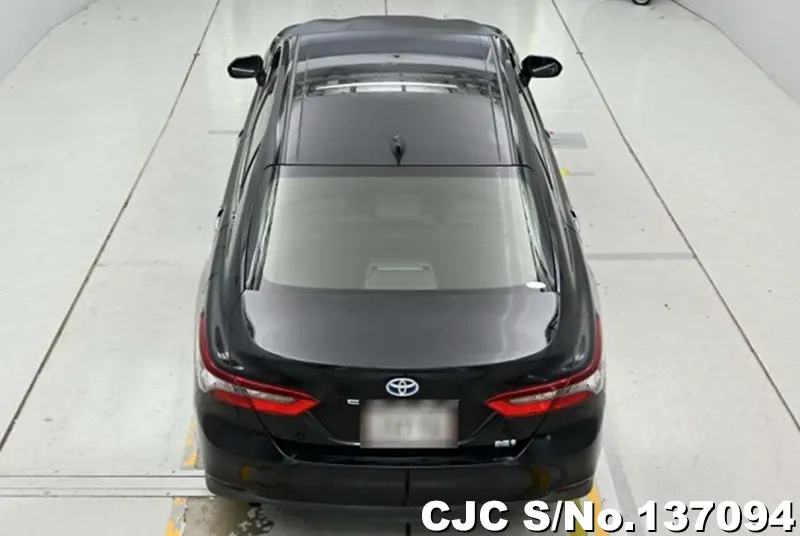 Toyota Camry in Black for Sale Image 5