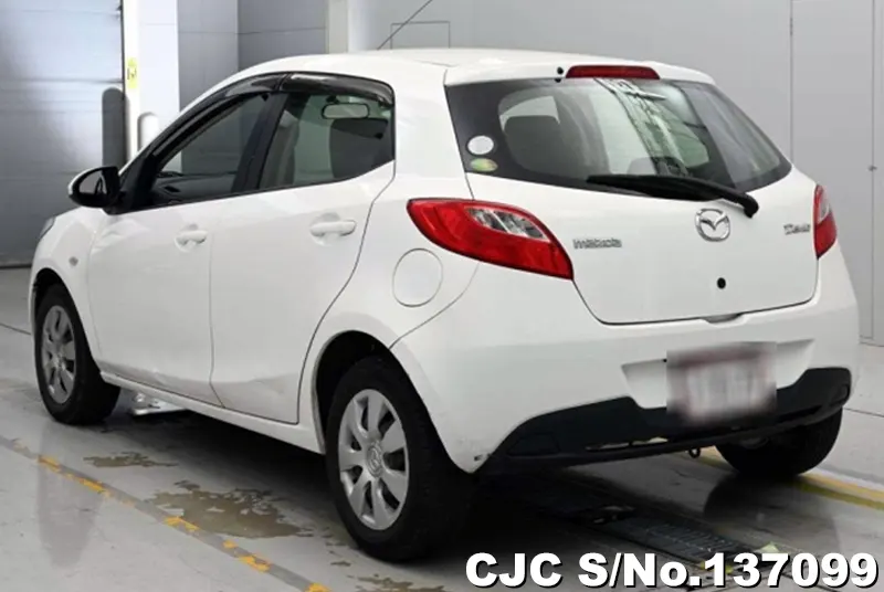 Mazda Demio in White for Sale Image 1